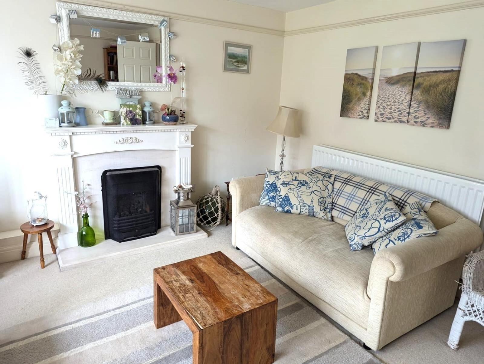 Georgian 2 Bedroom Apartment In Chichester With Free Parking - Chichester Holiday Properties Exterior foto